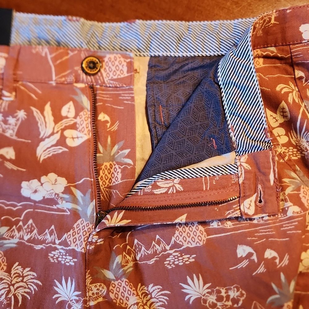 Jachs NY Stretch Twill Classic Chino Golf Preppy Shorts, Red Hawaiian Tropical - Picture 9 of 12